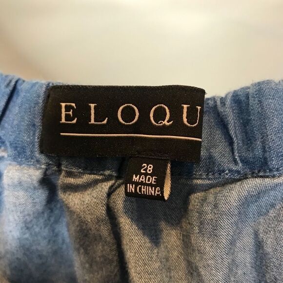 ELOQUII Blue Off Shoulder Chambray Top Plus sz 28 - Picture 4 of 7